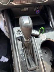 2023 Nissan Altima SV FWD - Interior Steering Wheel With Keys Image